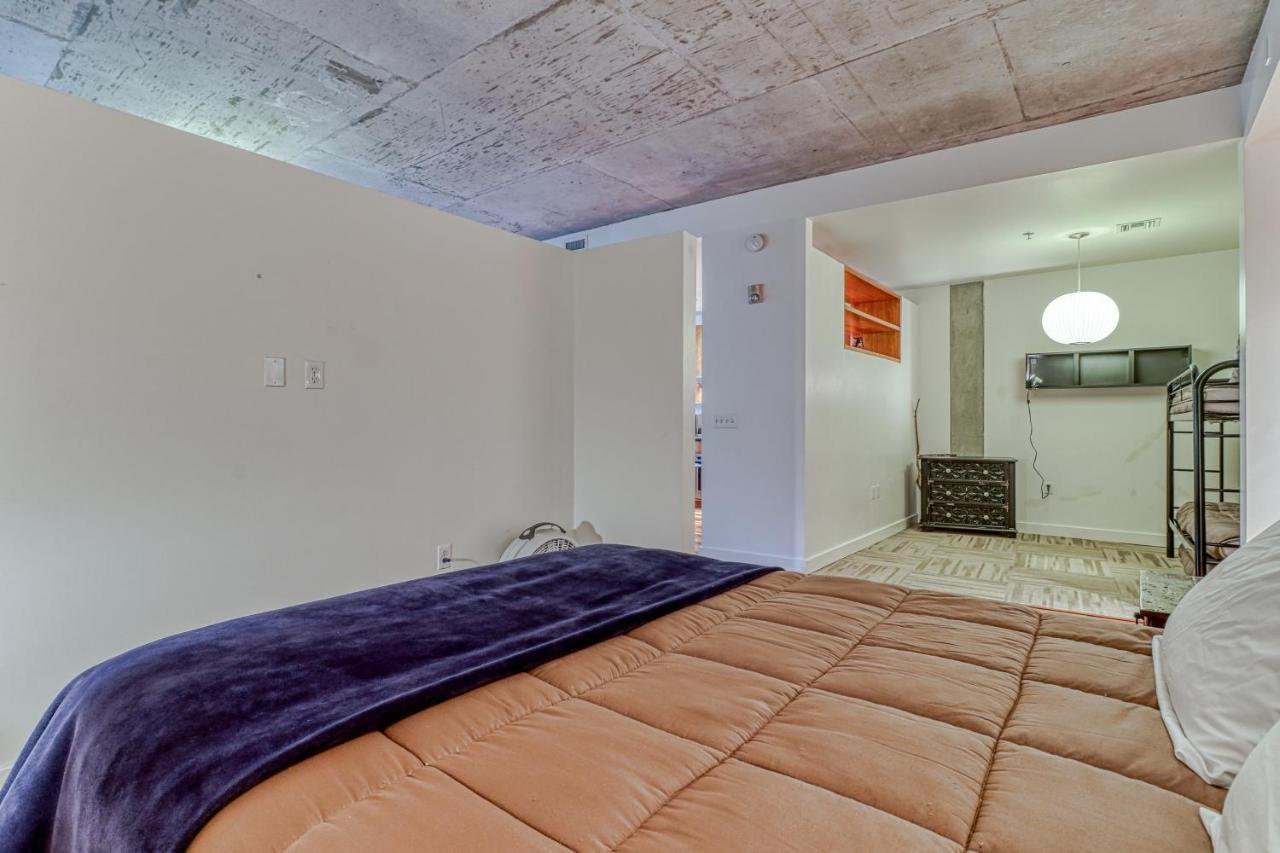 Oak Street Lofts Hotel Hood River Bagian luar foto