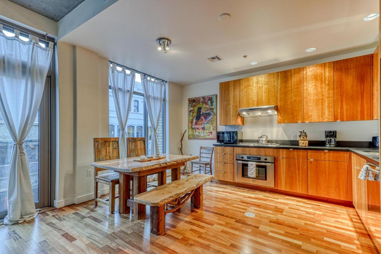 Oak Street Lofts Hotel Hood River Bagian luar foto