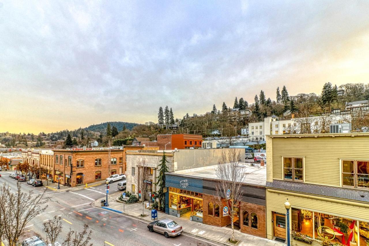 Oak Street Lofts Hotel Hood River Bagian luar foto